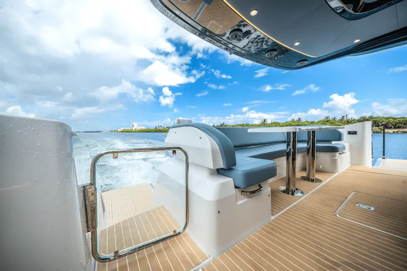 Slide: The Image of Cruisers 57 FLY 2026 - 5816324