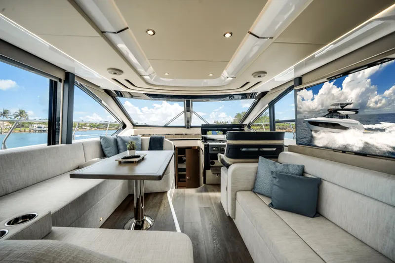 Slide: The Image of Cruisers Yachts 57 FLY 2026 - 5816365