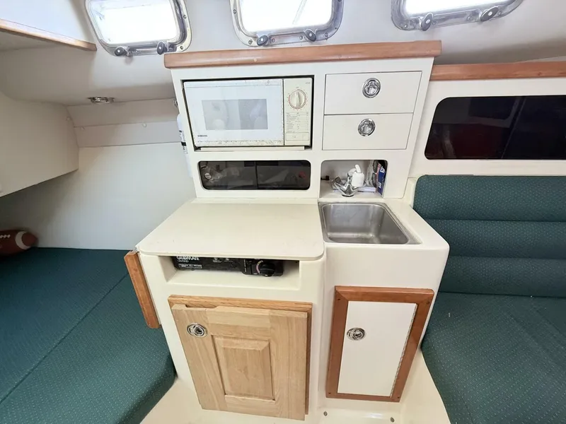 Slide: The Image of Albin 28 TE 2001 - 5621597