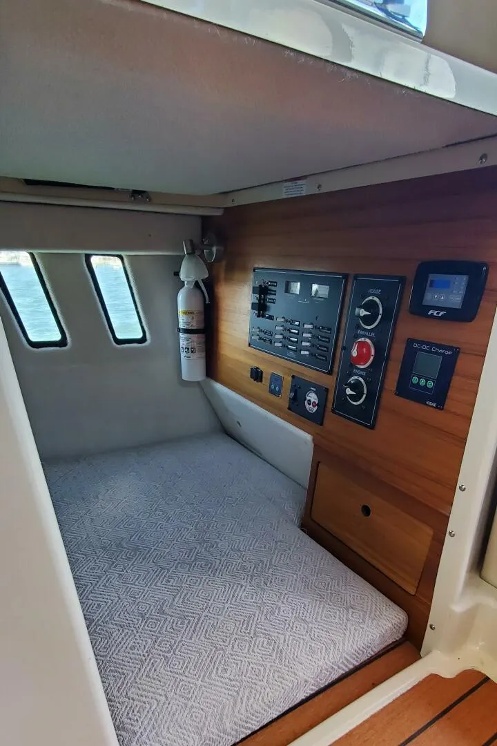 Slide: The Image of Ranger Tug R-27 LE 2024 - 5621745