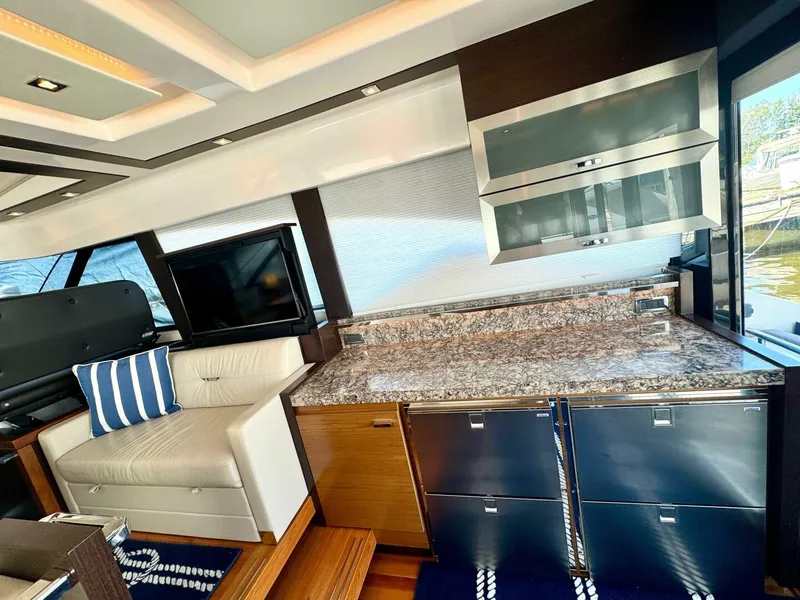 Slide: The Image of Tiara 53 Coupe 2017 - 5622684