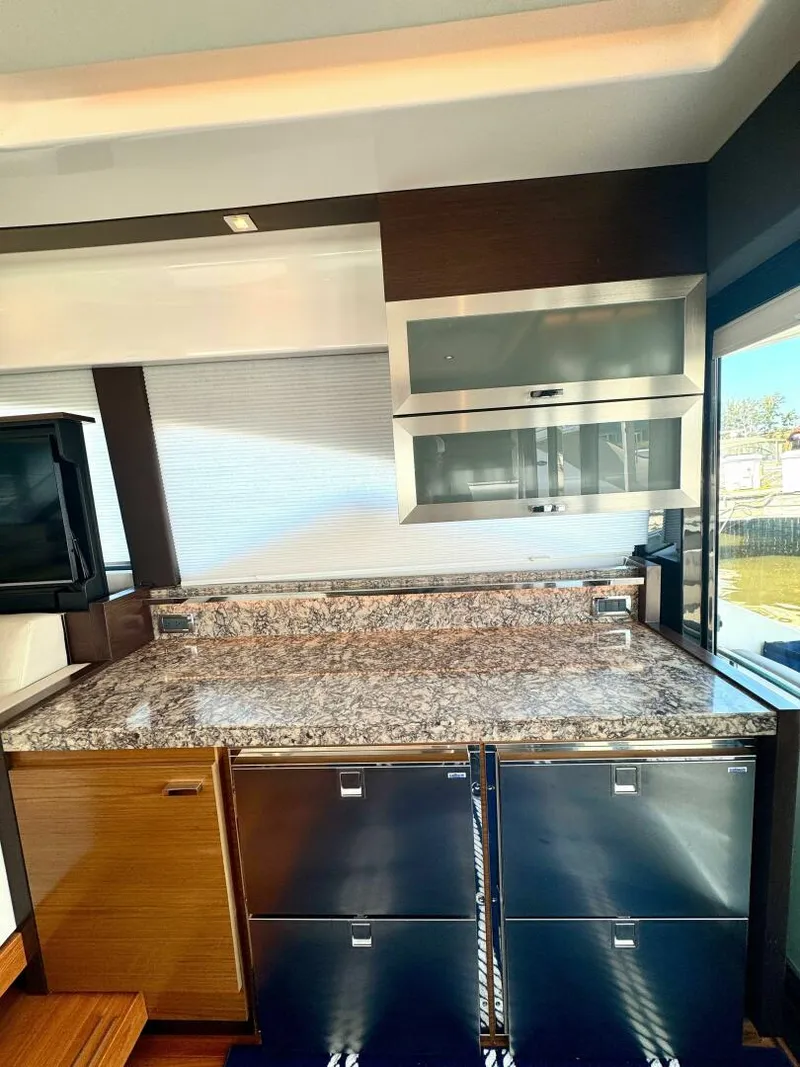 Slide: The Image of Tiara 53 Coupe 2017 - 5622685