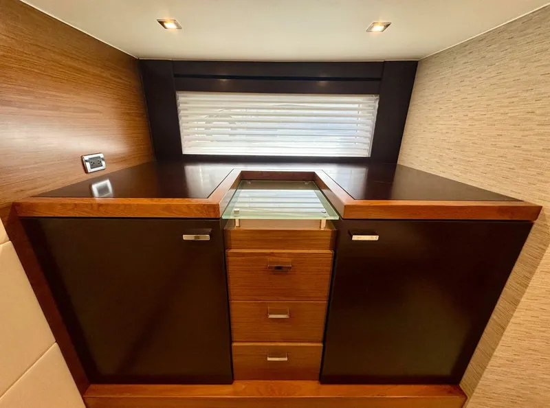 Slide: The Image of Tiara 53 Coupe 2017 - 5622697