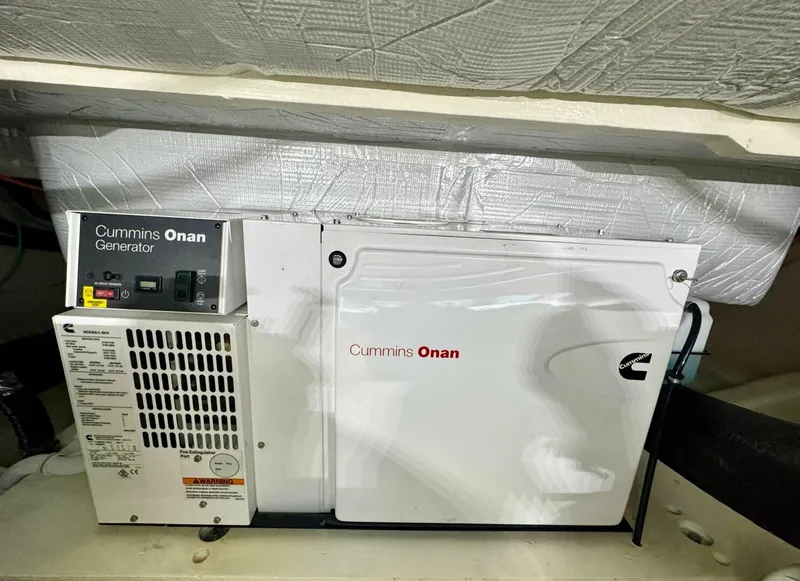 Slide: The Image of Tiara 53 Coupe 2017 - 5622734