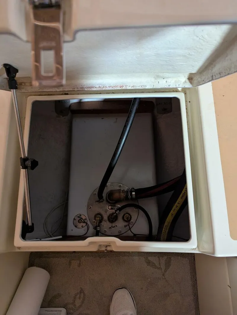 Slide: The Image of Custom Eastsail/Rollins 25 2025 - 5641993