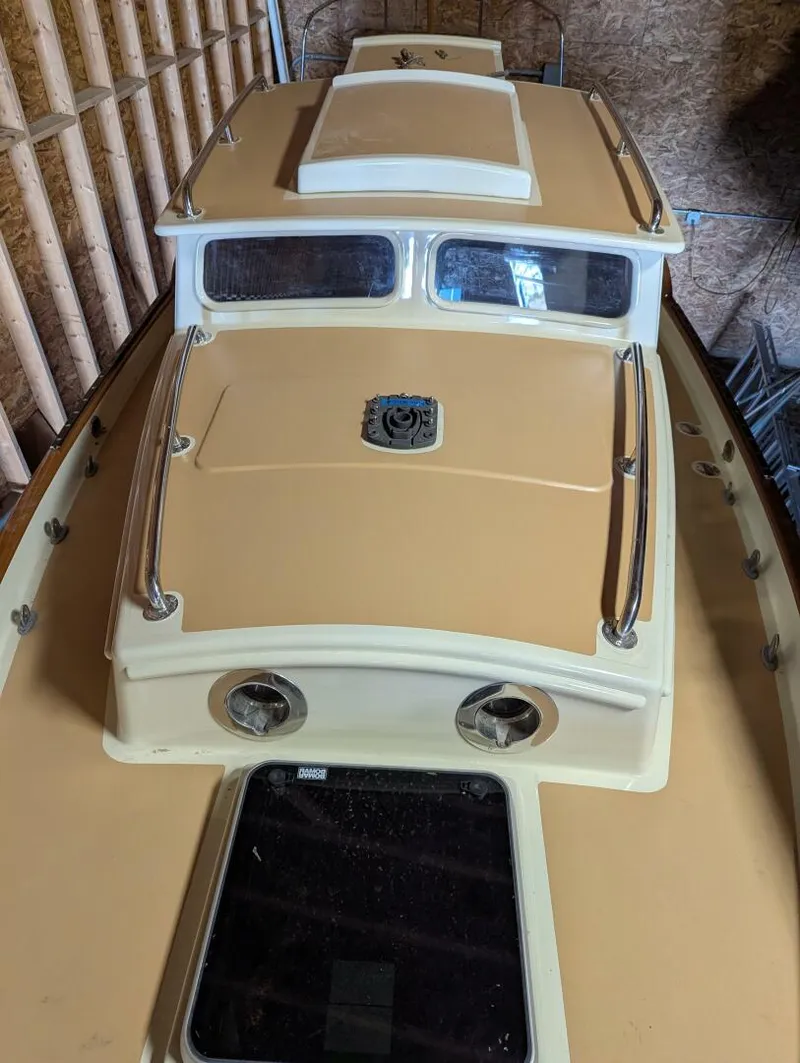 Slide: The Image of Custom Eastsail/Rollins 25 2025 - 5641988