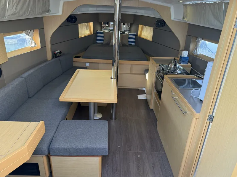 Slide: The Image of Beneteau Oceanis 38 Weekender 2014 - 5706397