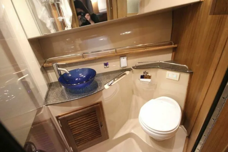 Slide: The Image of Ranger Tug R-31 Command Bridge Luxury Edition 2026 - 5623888