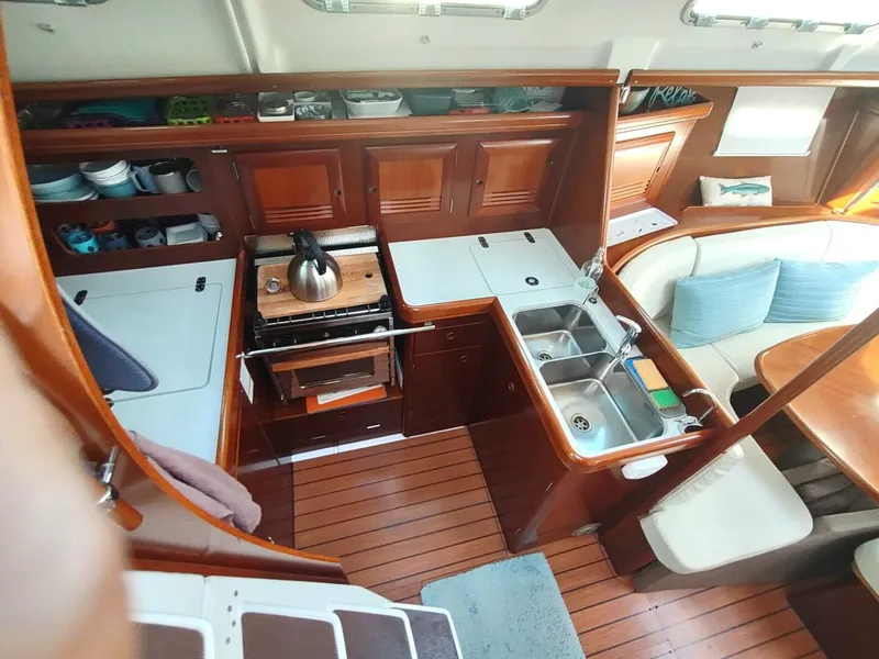 Slide: The Image of Beneteau 393 2004 - 5625116
