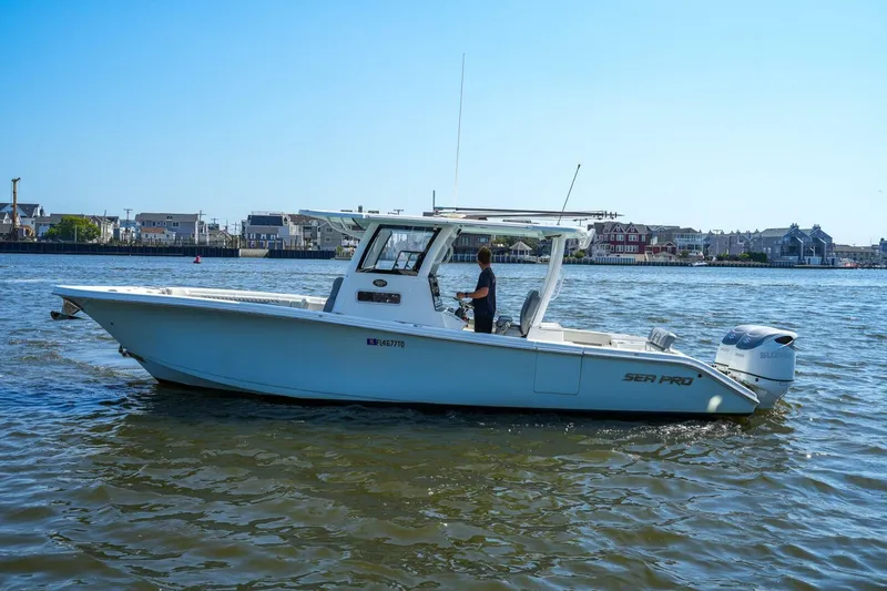 Slide: The Image of Sea Pro 320 DLX Offshore 2022 - 5624046