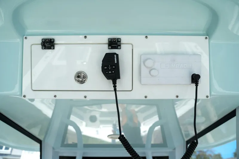 Slide: The Image of Sea Pro 320 DLX Offshore 2022 - 5624061