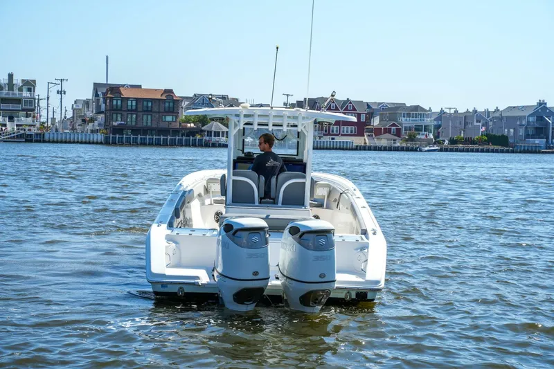 Slide: The Image of Sea Pro 320 DLX Offshore 2022 - 5624042