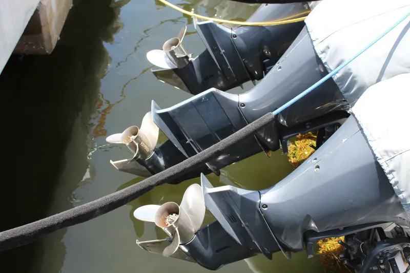 Slide: The Image of Edgewater 370 2016 - 5624093