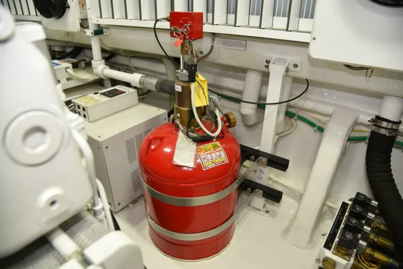 Slide: The Image of 2017 Viking 80 Skybridge "TEAM ANAYA"  - 5624386