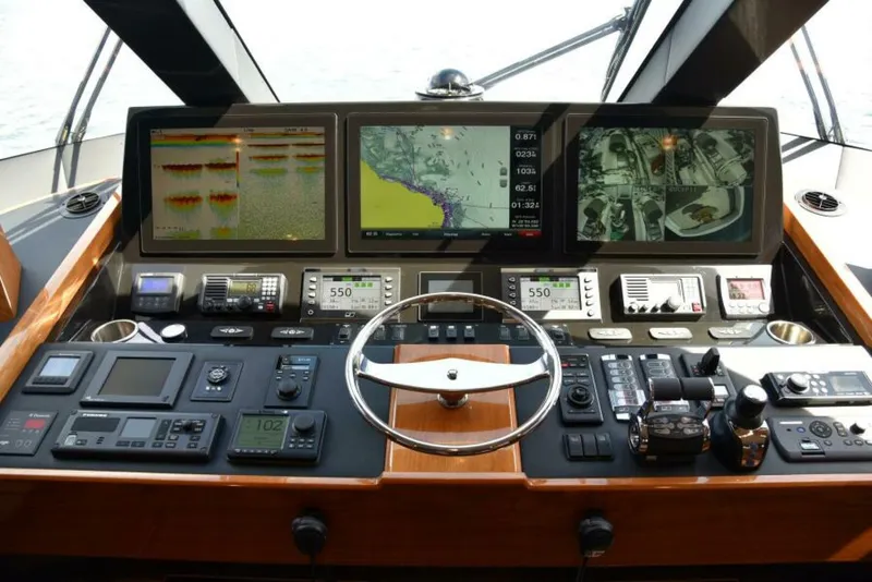 Slide: The Image of 2017 Viking 80 Skybridge "TEAM ANAYA"  - 5624263