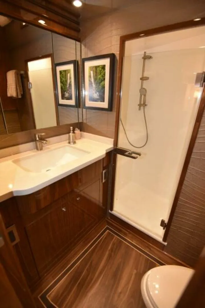 Slide: The Image of 2017 Viking 80 Skybridge "TEAM ANAYA"  - 5624331