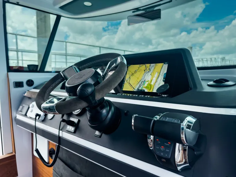 Slide: The Image of Axopar 28 Cabin BRABUS Trim 2022 - 5624501