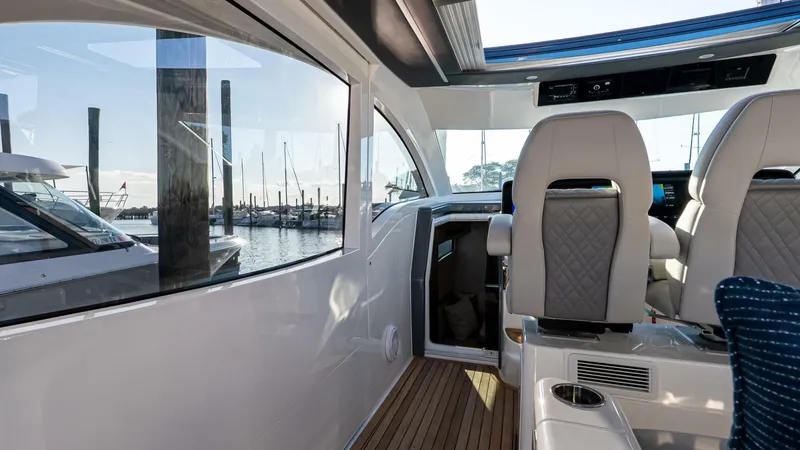 Slide: The Image of Valhalla Boatworks V-55 Sport Yacht 2027 - 5678029