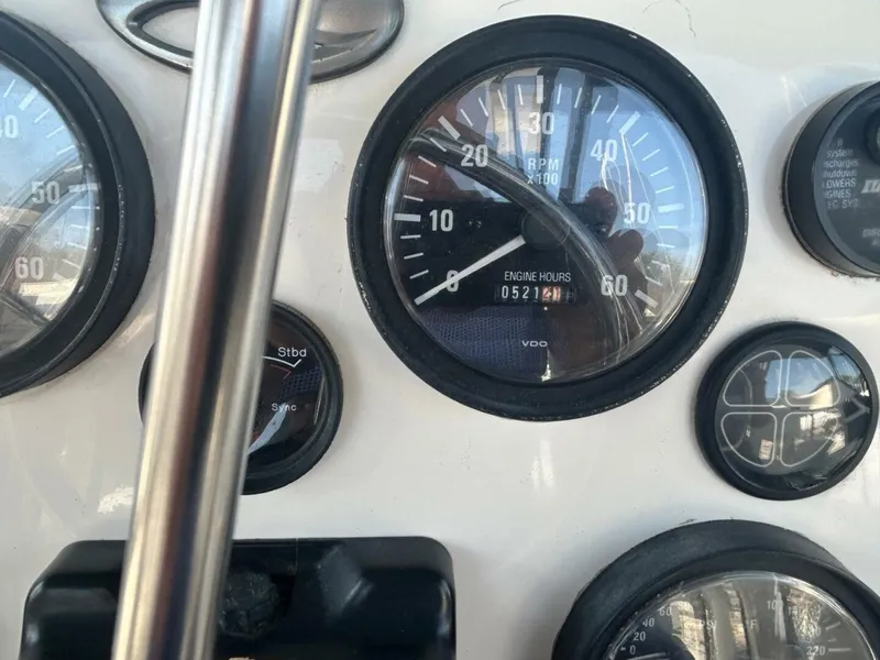 Slide: The Image of Silverton 352 Motor Yacht 2000 - 5624589