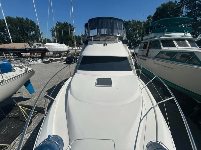 Slide: The Image of Silverton 352 Motor Yacht 2000 - 5624596