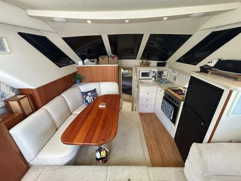 Slide: The Image of Silverton 352 Motor Yacht 2000 - 5624599