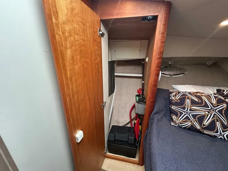 Slide: The Image of Silverton 352 Motor Yacht 2000 - 5624605