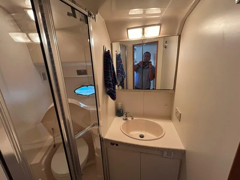 Slide: The Image of Silverton 352 Motor Yacht 2000 - 5624607