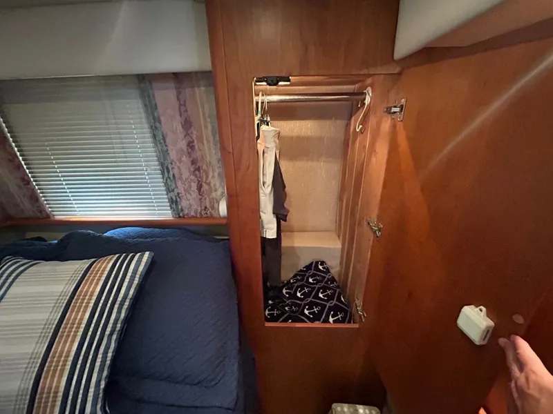 Slide: The Image of Silverton 352 Motor Yacht 2000 - 5624611