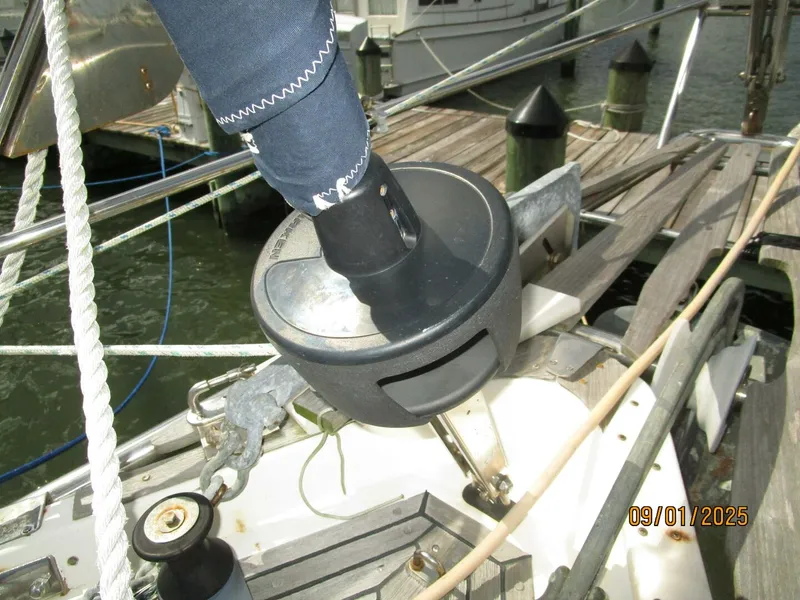 Slide: The Image of 40' Nauticat aft roller furler - 5625982