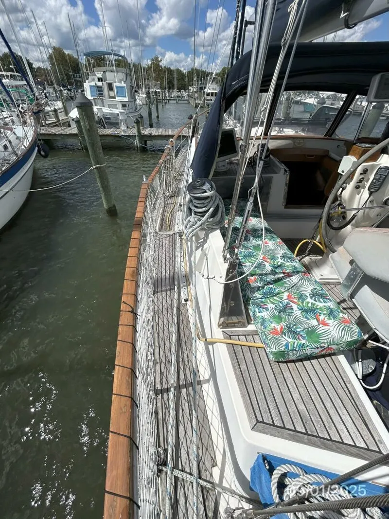 Slide: The Image of 40' Nauticat port side deck1 - 5626053