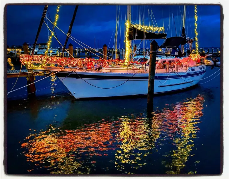 Slide: The Image of 40' Nauticat port forward profile3 - 5626050