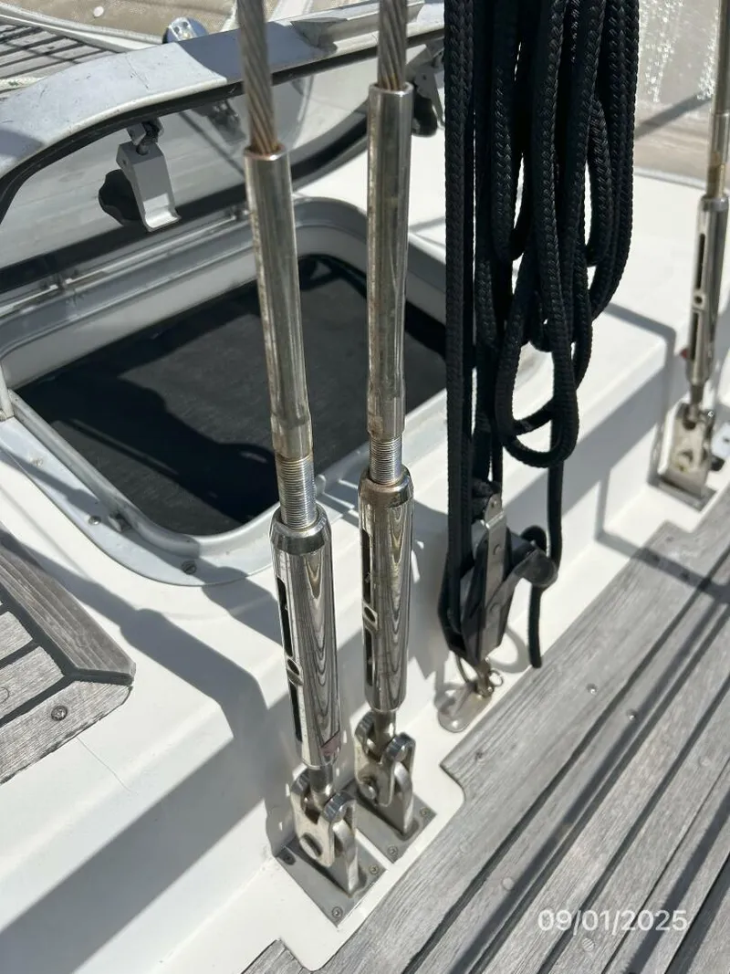 Slide: The Image of 40' Nauticat standing rigging5 - 5626060