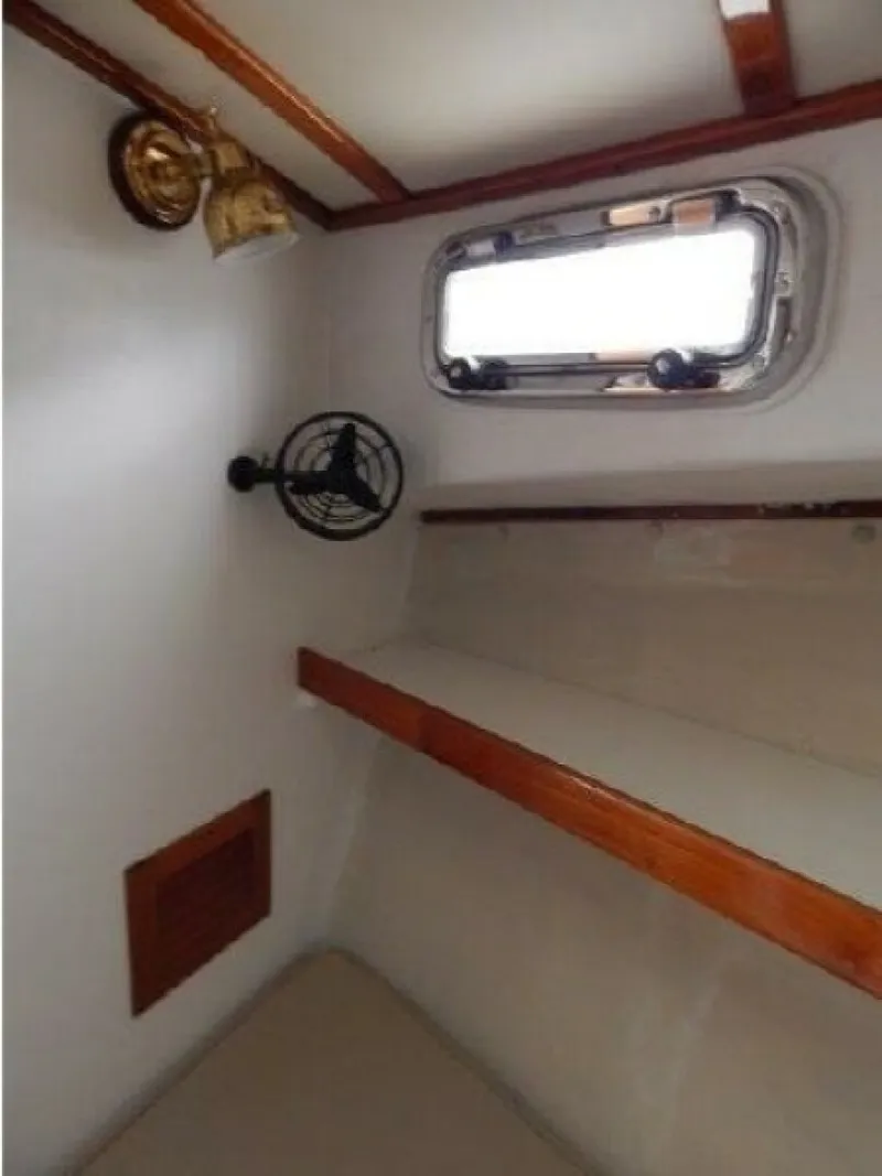 Slide: The Image of Dyer Extended Hardtop 1986 - 5624771