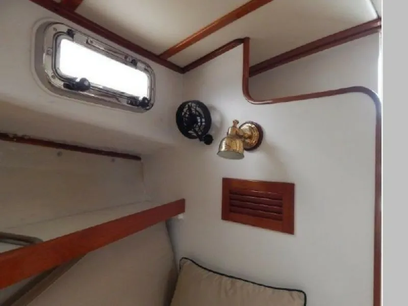 Slide: The Image of Dyer Extended Hardtop 1986 - 5624772