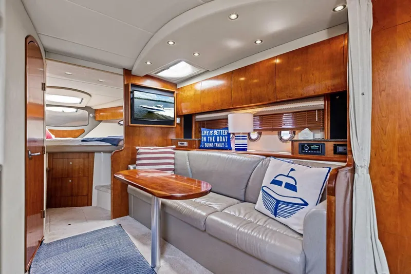 Slide: The Image of 2007 Cruisers 390 Express Cruiser 'Bay Burns' Salon - 5626695