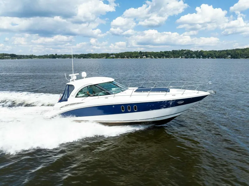 Slide: The Image of 2007 Cruisers 390 Express Cruiser 'Bay Burns' - 5626747