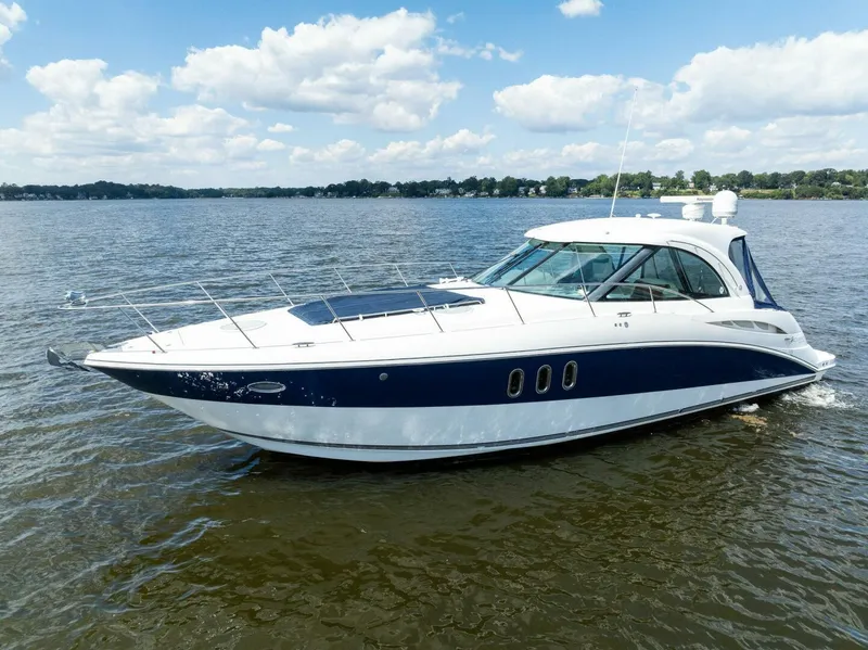 Slide: The Image of 2007 Cruisers 390 Express Cruiser 'Bay Burns' - 5626758