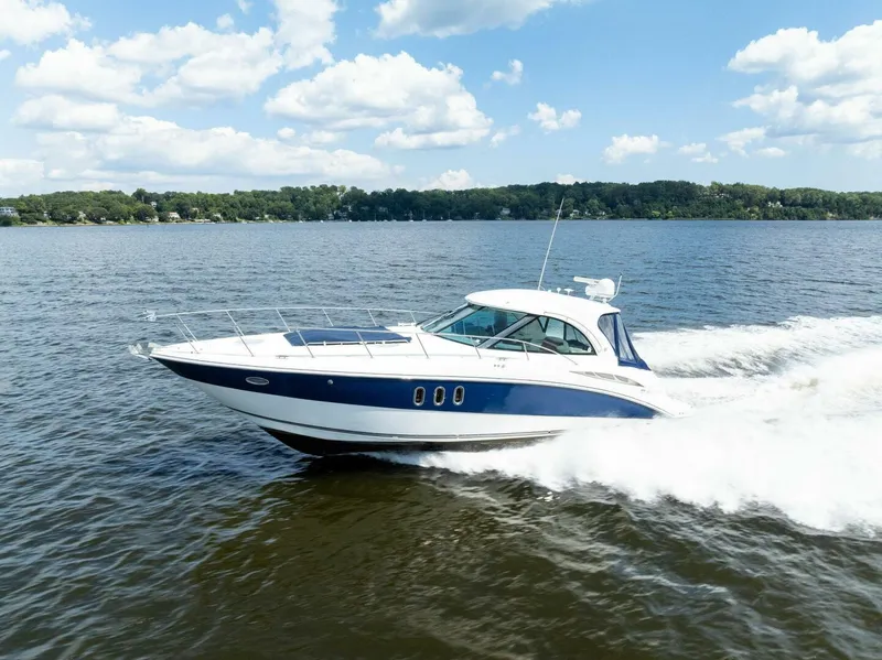 Slide: The Image of 2007 Cruisers 390 Express Cruiser 'Bay Burns' - 5626750