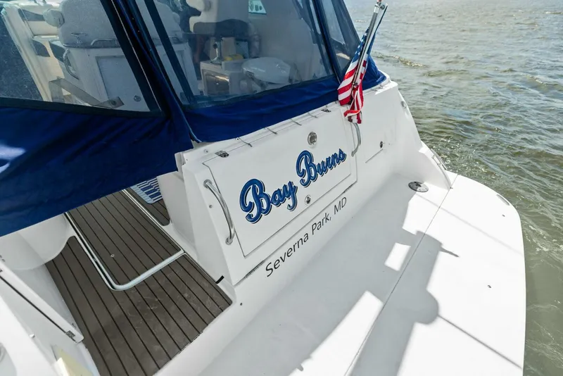 Slide: The Image of 2007 Cruisers 390 Express Cruiser 'Bay Burns' - 5626698