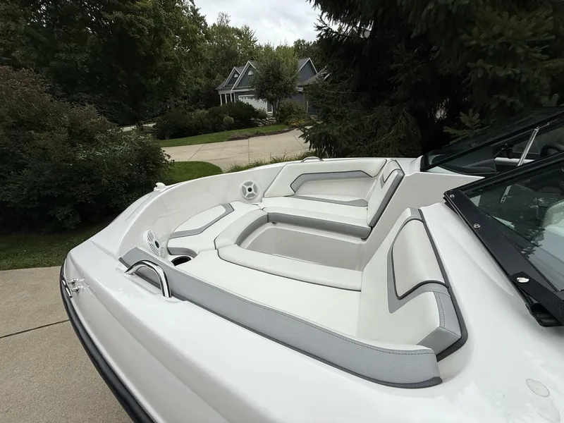 Slide: The Image of Yamaha AR190 2018 - 5625664