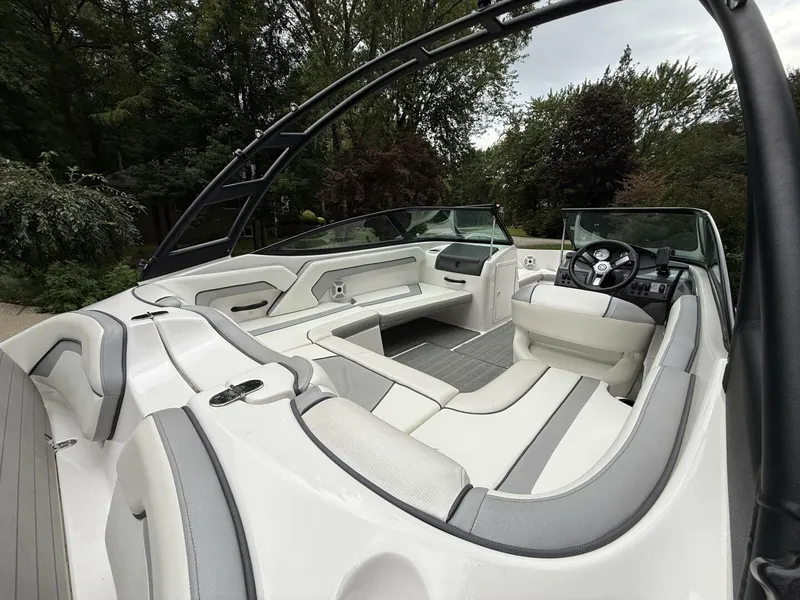 Slide: The Image of Yamaha AR190 2018 - 5625656