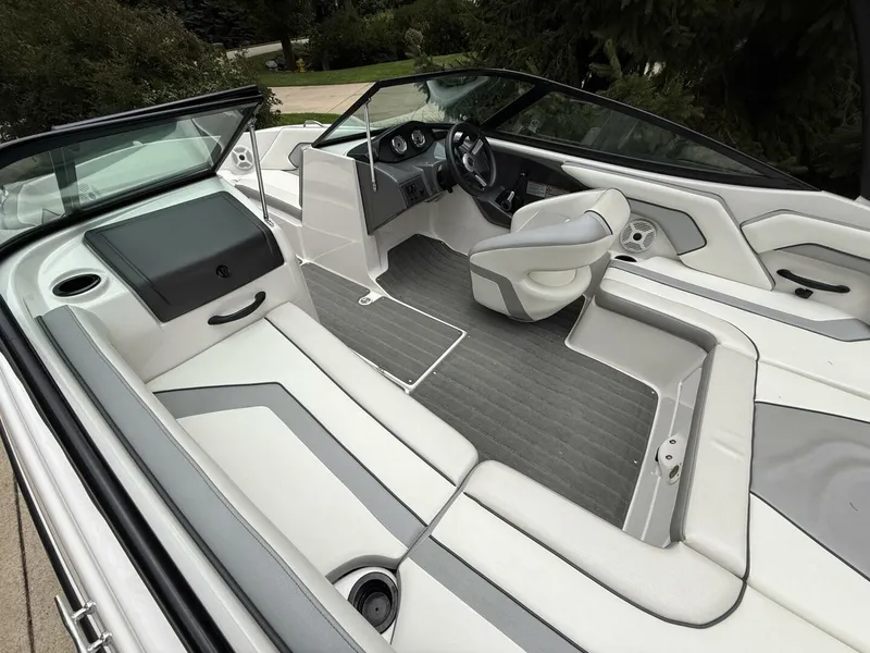 Slide: The Image of Yamaha AR190 2018 - 5625662