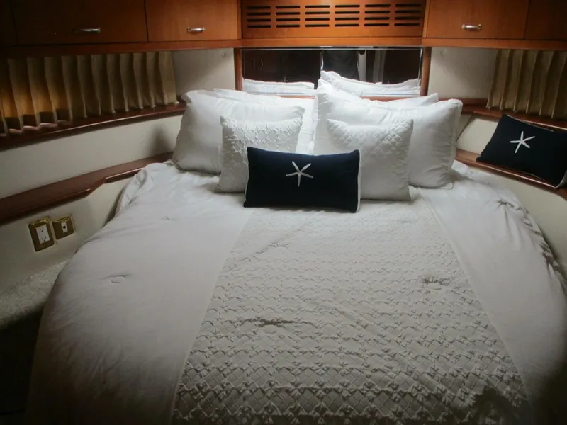 Slide: The Image of Carver Yachts 46 2006 - 5626797