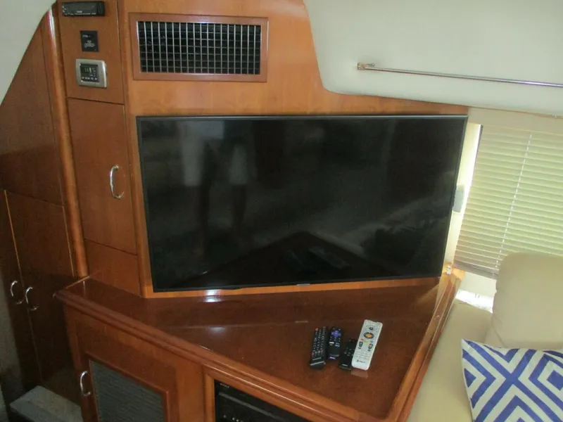 Slide: The Image of Carver Yachts 46 2006 - 5626814