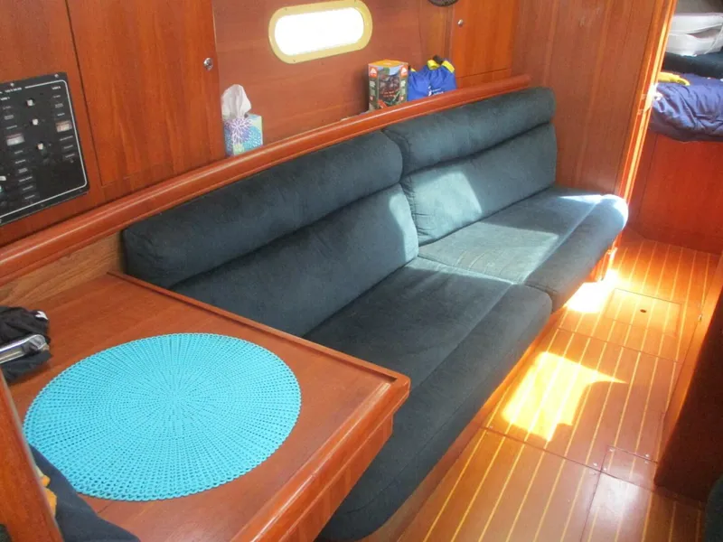 Slide: The Image of Hunter 35 2003 - 5638929