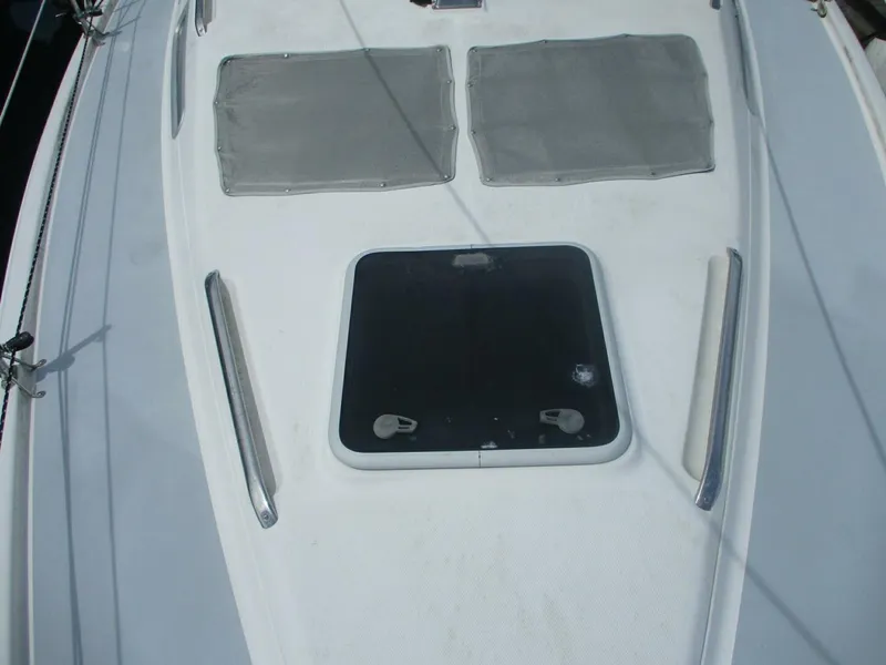 Slide: The Image of Hunter 35 2003 - 5638945