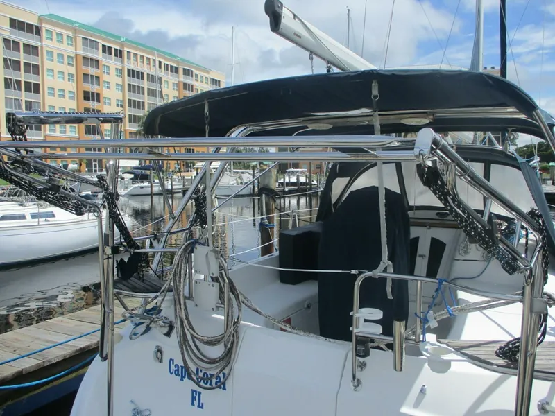 Slide: The Image of Hunter 35 2003 - 5638921