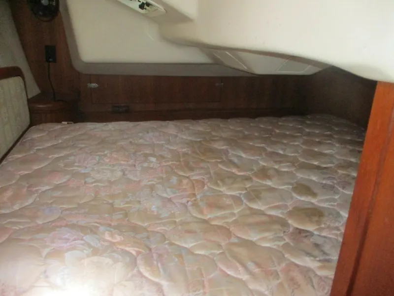 Slide: The Image of Hunter 35 2003 - 5638925