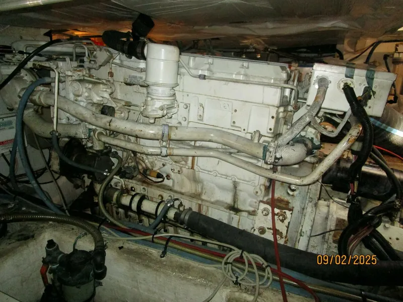 Slide: The Image of 40' Legacy main engine1 - 5629659