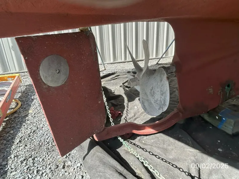 Slide: The Image of 40' Legacy running gear1 - 5629762